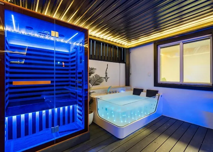 Wellness Escape Solas And Euphoria * Phoenix