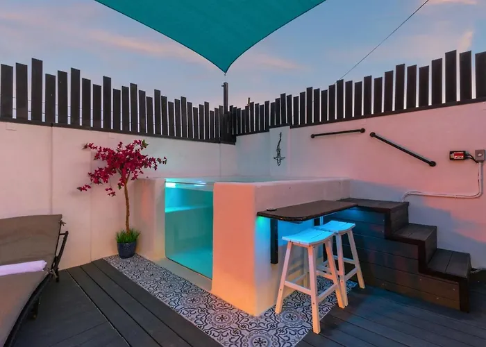 Wellness Escape Solas And Euphoria * Phoenix