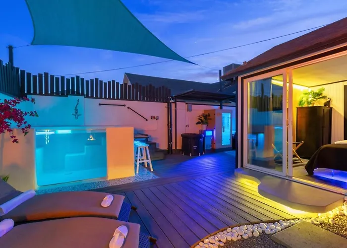 Wellness Escape Solas And Euphoria * Phoenix