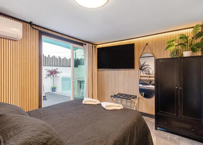Wellness Escape Solas And Euphoria Holiday home *